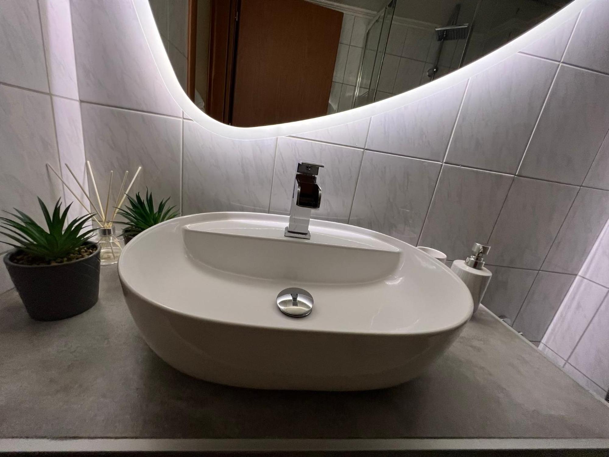 Supreme City Heart Apartment أليكسانثيربوليس المظهر الخارجي الصورة